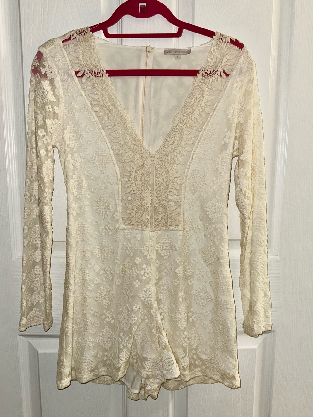 Lace-Detail V-Neck Ivory Romper